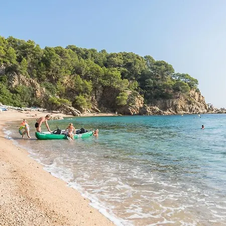 Sleeps 8 Villa